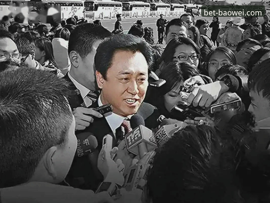 从“金元足球”到庭审现场：许家印与恒大足球兴衰的深度解析